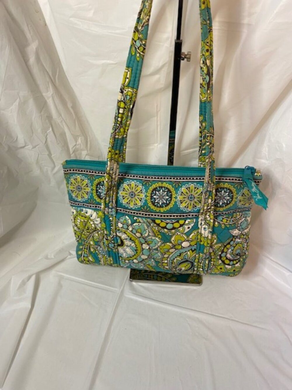 Vera Bradley Quilted Cotton Shoulder Bag "Peacock" Pattern — Teal Paisley